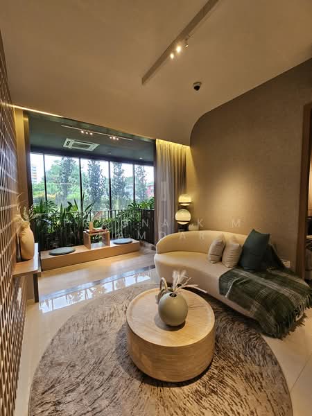Kassia, 31 Flora Drive, 2 Bedrooms, 753 sqft, Condominium For Sale, by Pragna K M Kamdar, 500171799 - Living Room - PropertyGuru.com.sg