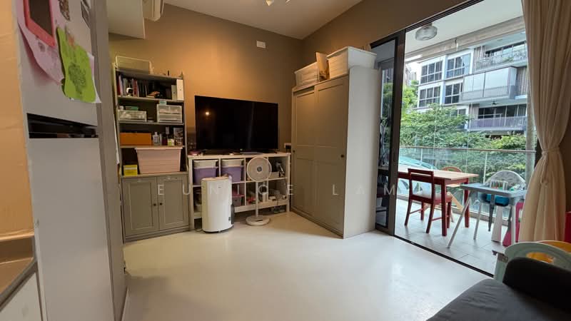 The Inflora, 51 Flora Drive, 1 Bedroom, 463 sqft, Condominium For Sale, by Eunice Lam, 500171803 - Living Room - PropertyGuru.com.sg