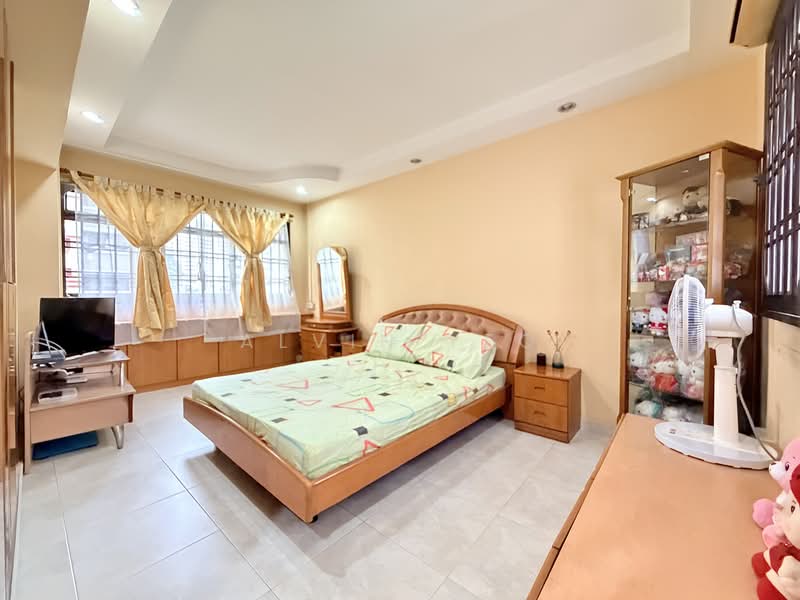 610 Senja Road, 610 Senja Road, 3 Bedrooms, 1,183 sqft, HDB Flat For Sale, by Alvin Yeo, 500171804 - Bedroom - PropertyGuru.com.sg