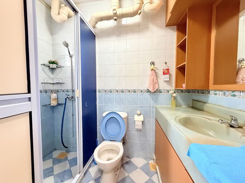 610 Senja Road, 610 Senja Road, 3 Bedrooms, 1,183 sqft, HDB Flat For Sale, by Alvin Yeo, 500171804 - Bathroom - PropertyGuru.com.sg