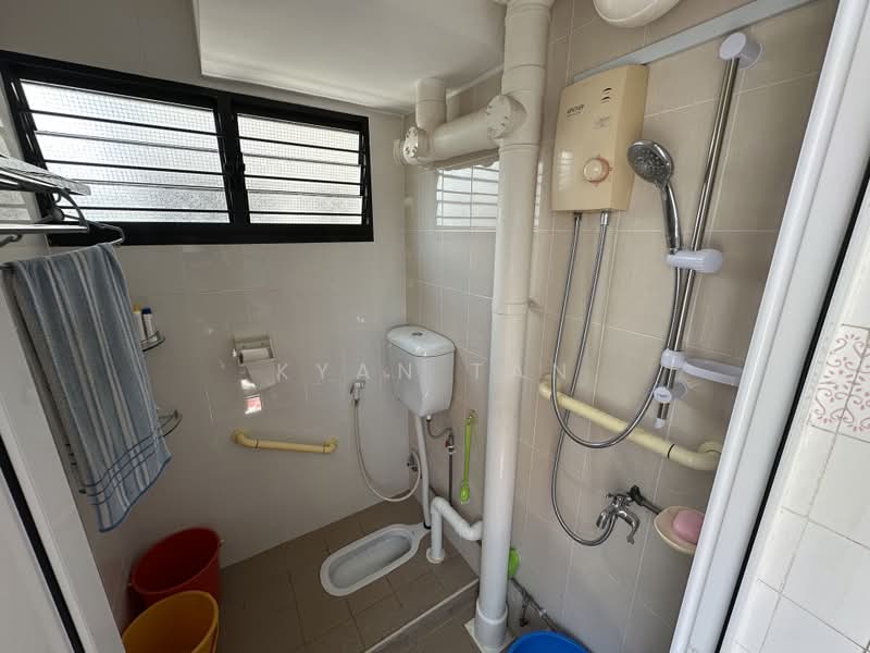 214 Bedok North Street 1, 214 Bedok North Street 1, Room Rental, 130 sqft, HDB Flat For Rent, by Kyan Tan, 500171806 - PropertyGuru.com.sg