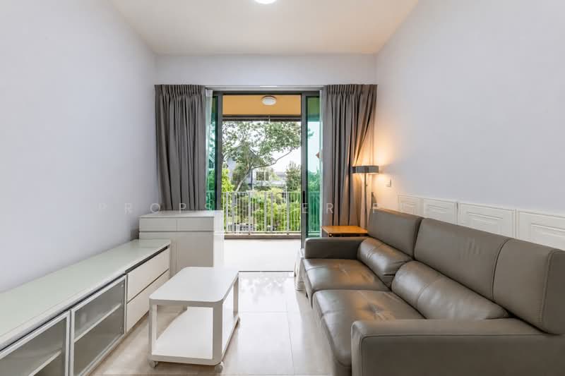 The Glades, 12 Bedok Rise, 2 Bedrooms, 592 sqft, Condominium For Sale, by JOHN YEO, 500171813 - Living Room - PropertyGuru.com.sg