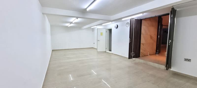 ✨NEW, LIMAU AREA, POOL, 6 ENSUITE ROOMS, HUGE BASEMENT. ✨ 新优 质 洋 房 打 折 出 售. James 83839800, , 6 Bedrooms, 8,000 sqft, Corner Terrace For Sale, by James Ng Yeng Lee, 500171815 - Interior - PropertyGuru.com.sg
