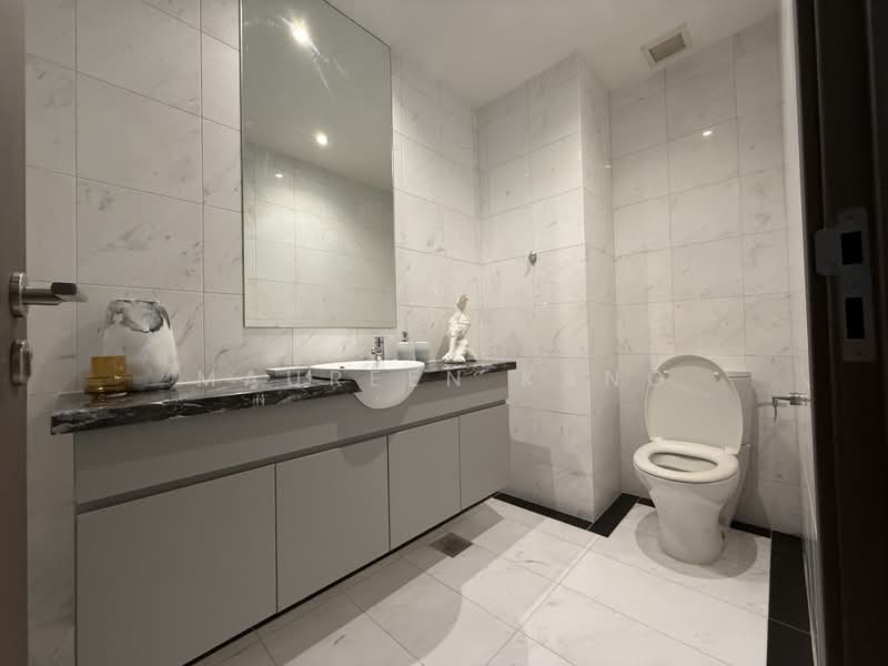 Draycott Eight, 8 Draycott Park, 4 Bedrooms, 2,896 sqft, Condominium For Sale, by Maureen Kang, 500171818 - Bathroom - PropertyGuru.com.sg