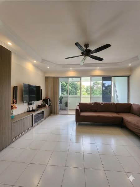 542 Bukit Batok Street 52, 542 Bukit Batok Street 52, 3 Bedrooms, 1,572 sqft, HDB Flat For Sale, by Erannee Goh, 500171828 - Living Room - PropertyGuru.com.sg