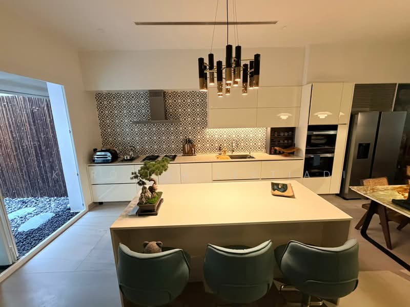 Niven Road Conservation House, Niven Road, Room Rental, 350 sqft, Conservation House For Rent, by Karolina Lestiadi, 500171833 - Common Area - PropertyGuru.com.sg