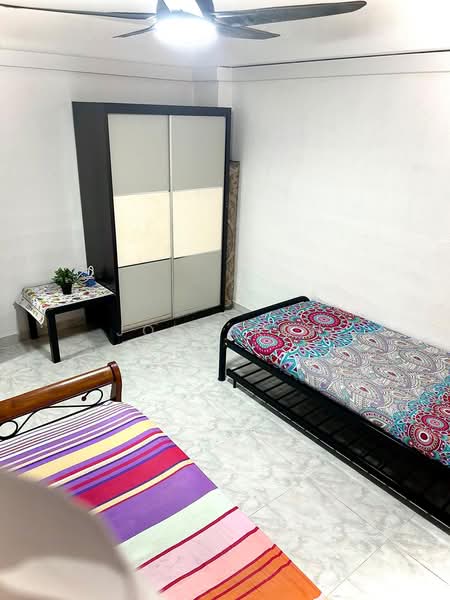 76 Bedok North Road, 76 Bedok North Road, 2 Bedrooms, 731 sqft, HDB Flat For Sale, by John Koh, 500171834 - Bedroom - PropertyGuru.com.sg
