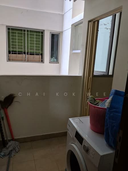 Rafflesia Condo, 31 Bishan Street 21, 3 Bedrooms, 1,302 sqft, Condominium For Sale, by Chai Kok Wee, 500171848 - Laundry Area - PropertyGuru.com.sg
