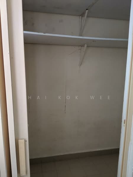 Rafflesia Condo, 31 Bishan Street 21, 3 Bedrooms, 1,302 sqft, Condominium For Sale, by Chai Kok Wee, 500171848 - Helper's Room - PropertyGuru.com.sg