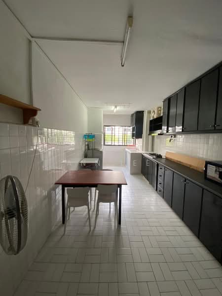 262 Tampines Street 21, 262 Tampines Street 21, 2 Bedrooms, 818 sqft, HDB Flat For Rent, by Ann Lee, 500171856 - Kitchen - PropertyGuru.com.sg