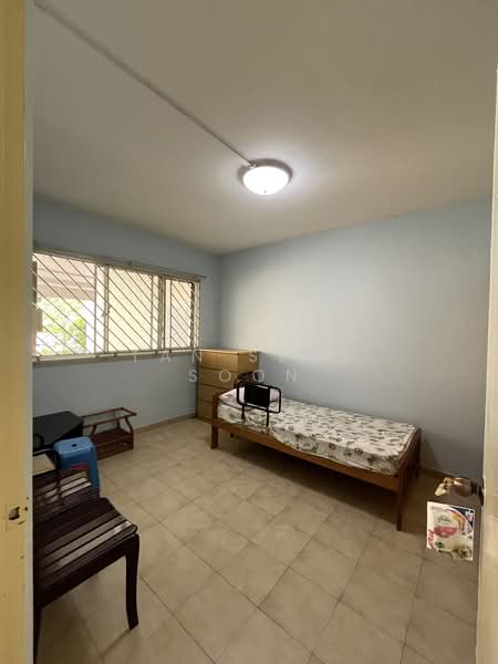 221 Pending Road, 221 Pending Road, 2 Bedrooms, 786 sqft, HDB Flat For Sale, by Tan Seng Soon, 500171868 - Common Room - PropertyGuru.com.sg