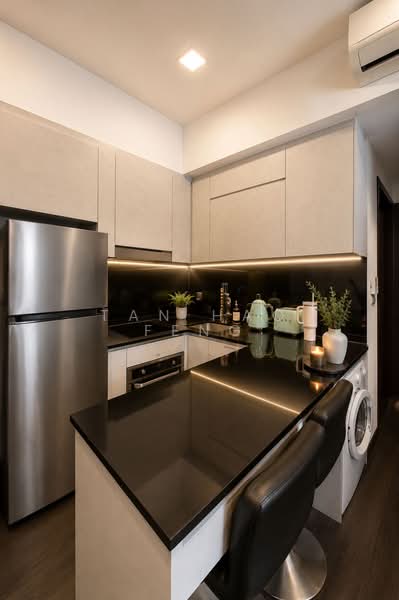 1km to Kong Hwa. Owner-Stay Well Maintained, , 2 Bedrooms, 506 sqft, Apartment For Sale, by Tan Hao Feng, 500171869 - PropertyGuru.com.sg