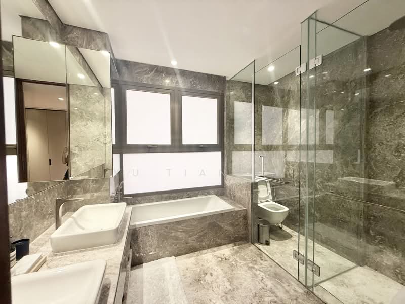 The Giverny Residences, 6 Robin Drive, 4 Bedrooms, 2,734 sqft, Condominium For Sale, by Yu Tianxin, 500171887 - Bathroom - PropertyGuru.com.sg