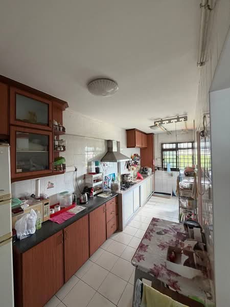 275A Jurong West Street 25, 275A Jurong West Street 25, 3 Bedrooms, 969 sqft, HDB Flat For Sale, by John Koh, 500171893 - Kitchen - PropertyGuru.com.sg