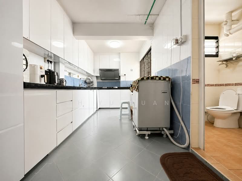 103 Jurong East Street 13, 103 Jurong East Street 13, 3 Bedrooms, 1,292 sqft, HDB Flat For Sale, by Oh Yu Xuan, 500171897 - Kitchen - PropertyGuru.com.sg