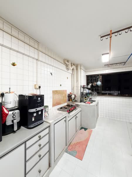 845 Woodlands Street 82, 845 Woodlands Street 82, 3 Bedrooms, 904 sqft, HDB Flat For Sale, by Natalie Lim, 500171900 - Kitchen - PropertyGuru.com.sg