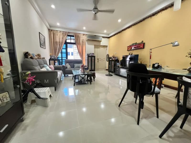 Rosalia Park, 42 Lorong Ong Lye, 2 Bedrooms, 1,152 sqft, Condominium For Sale, by DICKSON PANG, 500171901 - Living Room - PropertyGuru.com.sg