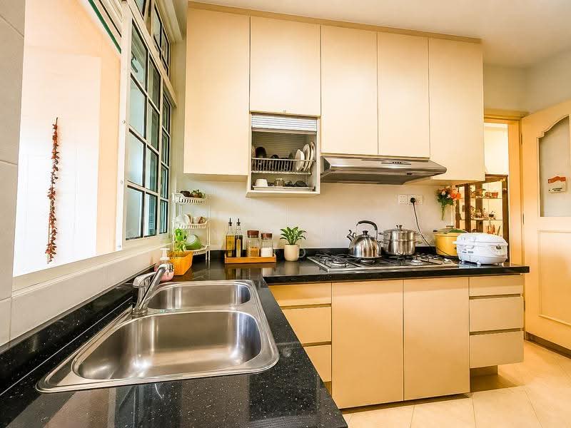 Rosalia Park, 42 Lorong Ong Lye, Hougang / Punggol / Sengkang, 2 Bedrooms, 1,152 sqft, Condominium For Sale, by DON SIDHU, 500171901 - Kitchen - PropertyGuru.com.sg