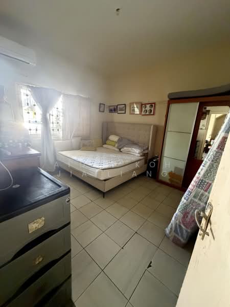 Joo Chiat Terrace, , 8 Bedrooms, 2,300 sqft, Terraced House For Sale, by Aidan Koh Jia Liang, 500171907 - Bedroom - PropertyGuru.com.sg
