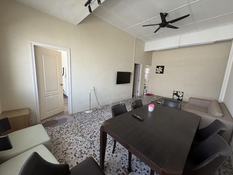 Joo Chiat Terrace, , 8 Bedrooms, 2,300 sqft, Terraced House For Sale, by Aidan Koh Jia Liang, 500171907 - Living Room - PropertyGuru.com.sg