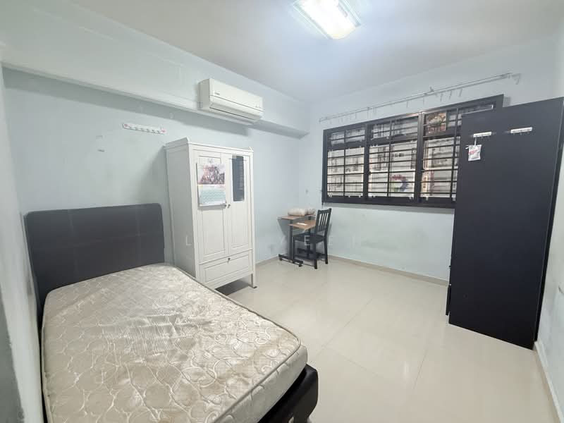 659A Jurong West Street 65, 659A Jurong West Street 65, 3 Bedrooms, 1,184 sqft, HDB Flat For Sale, by Lee Yeen, 500171908 - Bedroom - PropertyGuru.com.sg