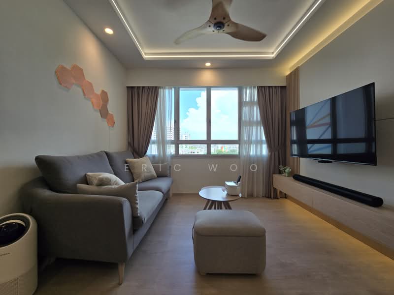 18A Circuit Road, Circuit Road, 3 Bedrooms, 1,001 sqft, HDB Flat For Sale, by Eric Woo, 500171912 - Living Room - PropertyGuru.com.sg