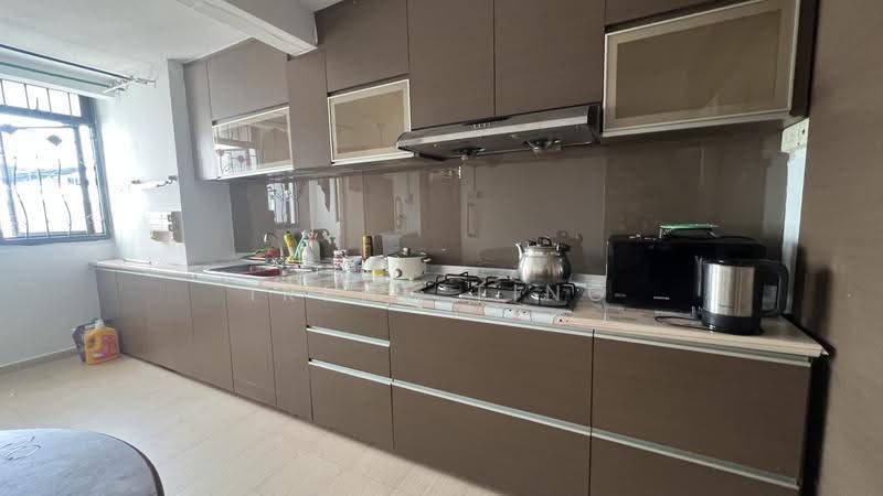 26 Toa Payoh East, 26 Toa Payoh East, Balestier / Toa Payoh, 2 Bedrooms, 721 sqft, HDB Flat For Sale, by Irene Ting, 500171917 - Kitchen - PropertyGuru.com.sg