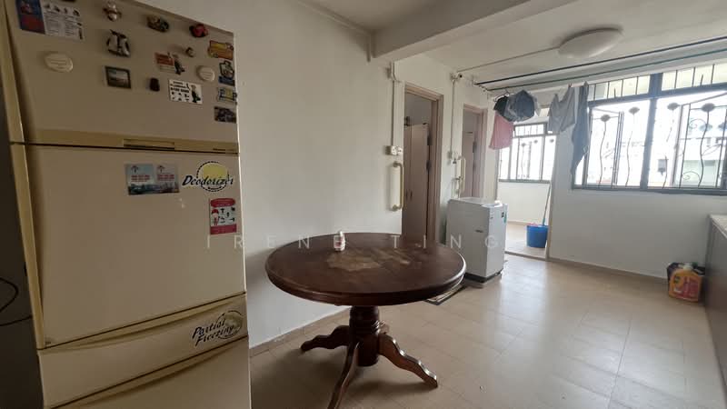 26 Toa Payoh East, 26 Toa Payoh East, Balestier / Toa Payoh, 2 Bedrooms, 721 sqft, HDB Flat For Sale, by Irene Ting, 500171917 - Kitchen - PropertyGuru.com.sg