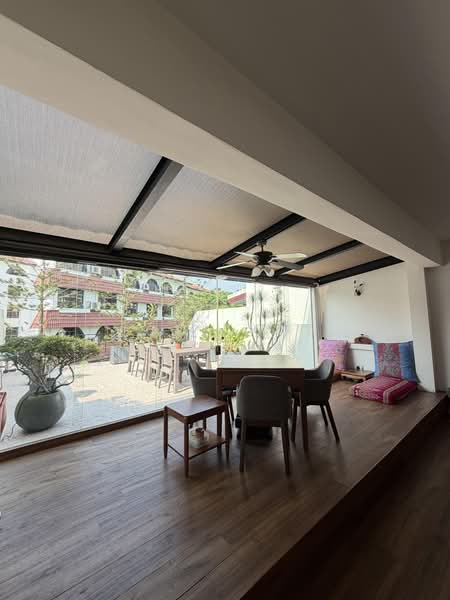 Chestnut Fully Renovated Inter Terrace! Walking Distance to Cashew MRT!, Chestnut Gardens / Cashew Road / Hillview, 5 Bedrooms, 3,200 sqft, Terraced House For Sale, by Joel Koh, 500171931 - Dining Room - PropertyGuru.com.sg