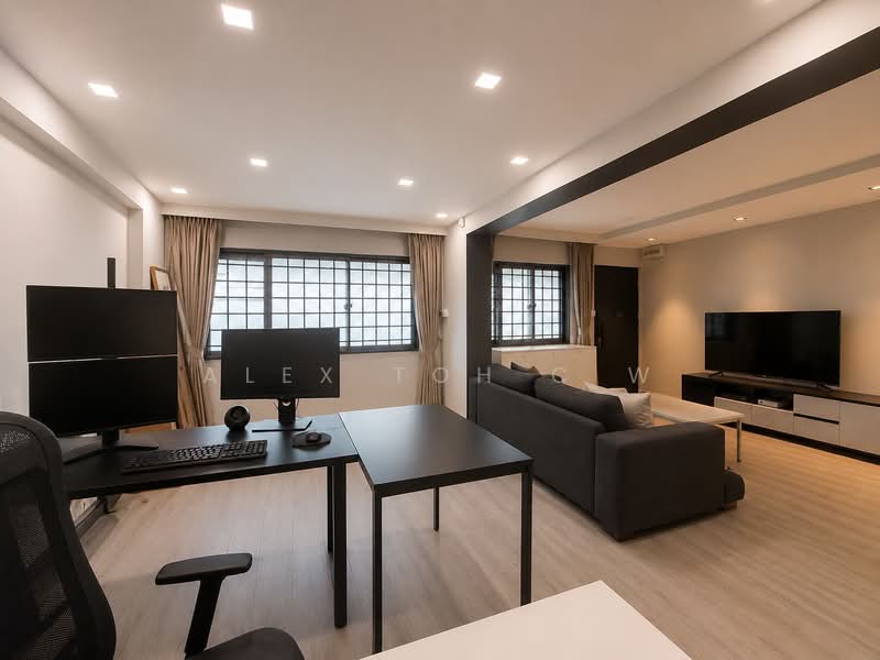 532 Serangoon North Avenue 4, 532 Serangoon North Avenue 4, 3 Bedrooms, 1,109 sqft, HDB Flat For Sale, by Alex Toh C W, 500171933 - Living Room - PropertyGuru.com.sg