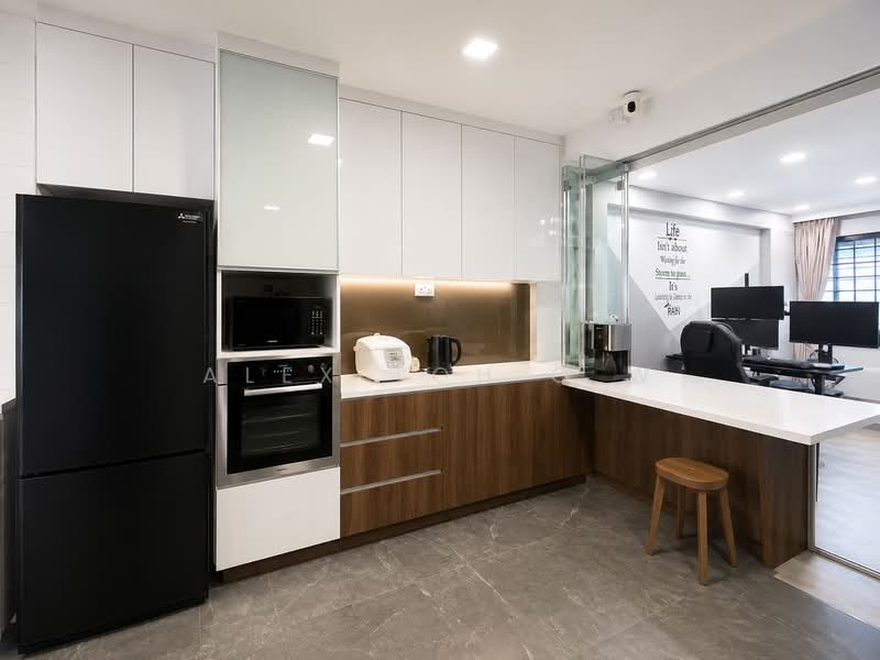 532 Serangoon North Avenue 4, 532 Serangoon North Avenue 4, 3 Bedrooms, 1,109 sqft, HDB Flat For Sale, by Alex Toh C W, 500171933 - Kitchen - PropertyGuru.com.sg