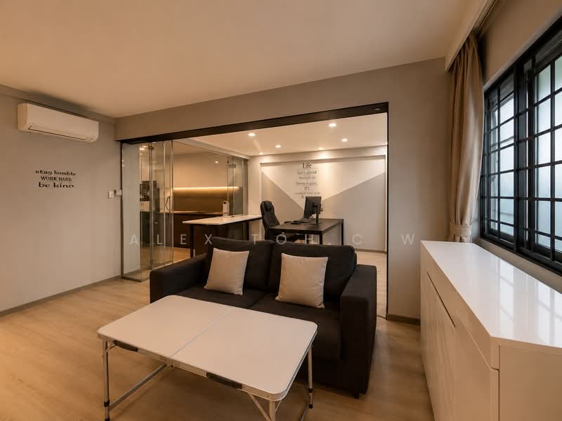 532 Serangoon North Avenue 4, 532 Serangoon North Avenue 4, 3 Bedrooms, 1,109 sqft, HDB Flat For Sale, by Alex Toh C W, 500171933 - Living Room - PropertyGuru.com.sg