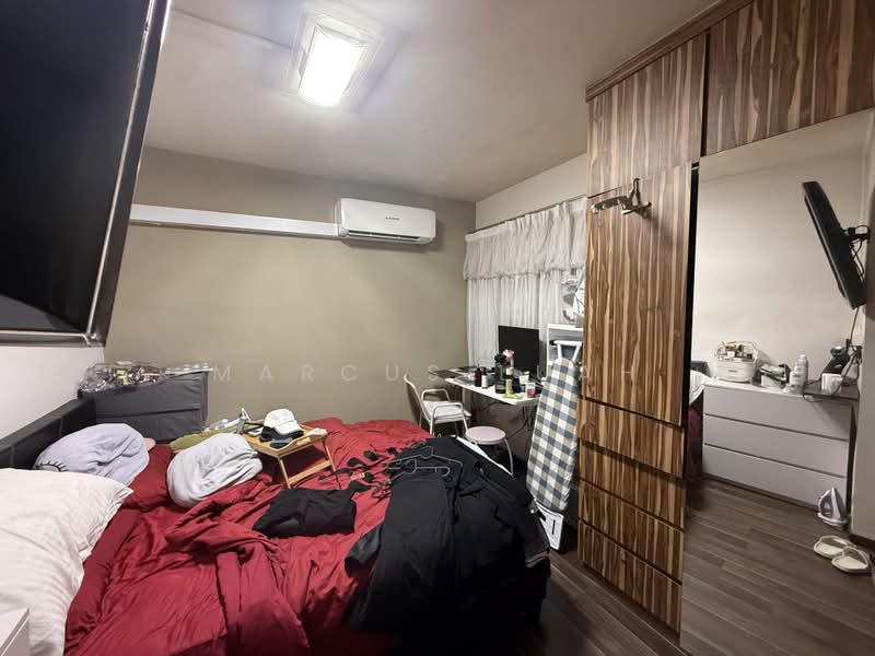 429 Clementi Avenue 3, 429 Clementi Avenue 3, 3 Bedrooms, 980 sqft, HDB Flat For Rent, by Marcus Luah, 500171935 - Bedroom - PropertyGuru.com.sg