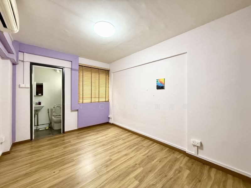632 Hougang Avenue 8, 632 Hougang Avenue 8, Room Rental, 350 sqft, HDB Flat For Rent, by Ken Chiu 周吉烽, 500171941 - Bathroom - PropertyGuru.com.sg