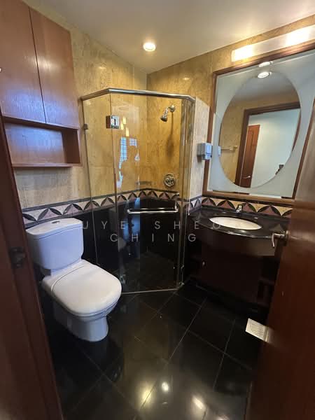 Tanglin View, 150 Prince Charles Crescent, 3 Bedrooms, 1,152 sqft, Condominium For Rent, by Puye Sheow Ching, 500171942 - Master Bathroom - PropertyGuru.com.sg