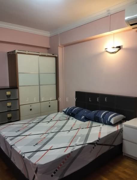 640 Ang Mo Kio Avenue 6, 640 Ang Mo Kio Avenue 6, 3 Bedrooms, 990 sqft, HDB Flat For Rent, by Jeffrey Lee, 500171943 - Bedroom - PropertyGuru.com.sg