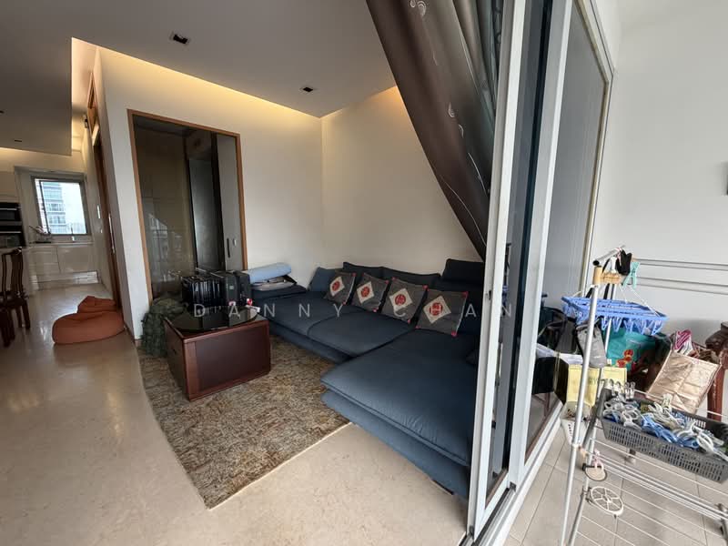 Amber Residences, 50 Amber Road, 4 Bedrooms, 2,217 sqft, Apartment For Sale, by Danny Chan, 500171944 - Living Room - PropertyGuru.com.sg