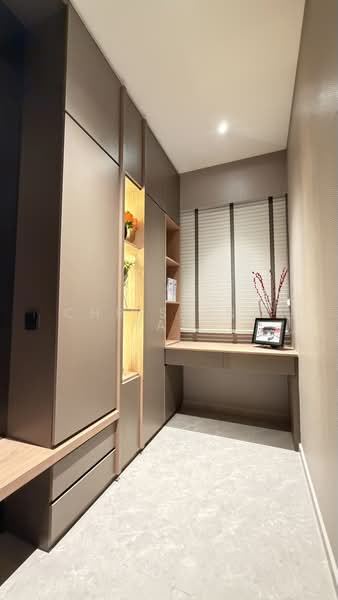 Park Colonial, 10 Woodleigh Lane, 2 Bedrooms, 667 sqft, Condominium For Sale, by Christina Tan, 500171955 - Study - PropertyGuru.com.sg