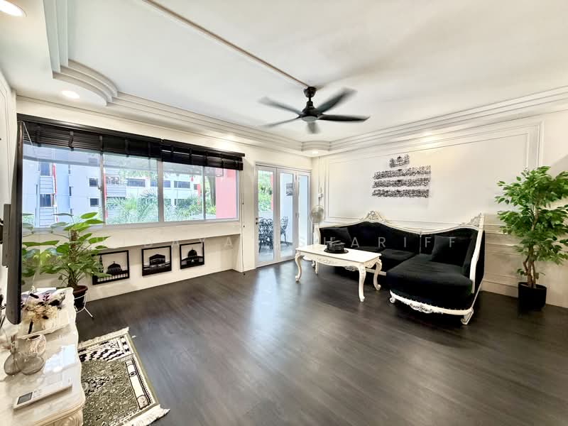 279 Toh Guan Road, 279 Toh Guan Road, 3 Bedrooms, 1,302 sqft, HDB Flat For Sale, by Hidayat Shariff, 500171960 - Living Room - PropertyGuru.com.sg