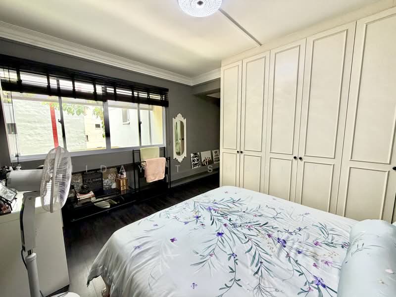 279 Toh Guan Road, 279 Toh Guan Road, 3 Bedrooms, 1,302 sqft, HDB Flat For Sale, by Hidayat Shariff, 500171960 - Bedroom - PropertyGuru.com.sg
