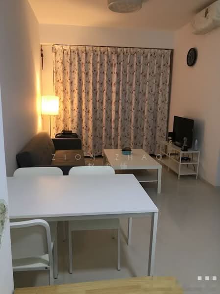 The Luxurie, 21 Compassvale Road, 2 Bedrooms, 732 sqft, Condominium For Rent, by Zion Zhao 赵峻慷, 500171969 - Living Room - PropertyGuru.com.sg