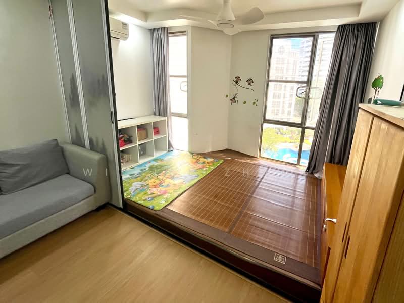 Parc Vista, 458 Corporation Road, 2 Bedrooms, 1,055 sqft, Condominium For Sale, by William Zhang, 500171972 - Bedroom - PropertyGuru.com.sg