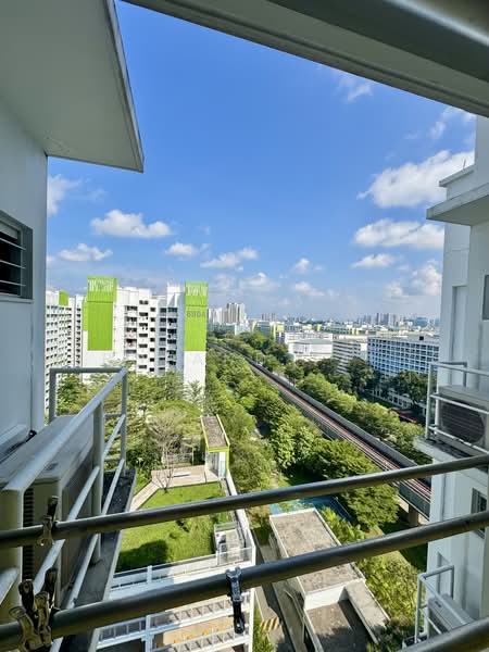 886B Woodlands Drive 50, 886B Woodlands Drive 50, 3 Bedrooms, 990 sqft, HDB Flat For Sale, by Roland Tai, 500171975 - Balcony - PropertyGuru.com.sg