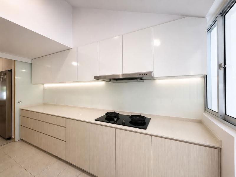 Mins walk to MRT and St. Nicholas Girls' School, Mandai / Upper Thomson, 5 Bedrooms, 2,500 sqft, Terraced House For Sale, by Foo Jen Huey, 500171978 - Kitchen - PropertyGuru.com.sg