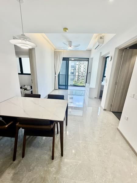 Sengkang Grand Residences, 80 Compassvale Bow, 2 Bedrooms, 624 sqft, Condominium For Rent, by Joelle Ng, 500171982 - Dining Room - PropertyGuru.com.sg