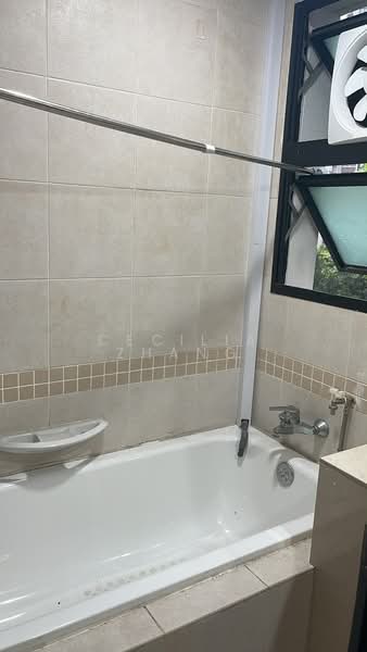 Woodsvale, 11 Woodlands Drive 72, Room Rental, 150 sqft, Executive Condominium For Rent, by Cecilia Zhang, 500171985 - Bathroom - PropertyGuru.com.sg