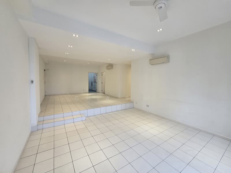 Riverwalk Apartments, 20 Upper Circular Road, 3 Bedrooms, 1,615 sqft, Apartment For Rent, by Chia S M, 500171987 - Interior - PropertyGuru.com.sg