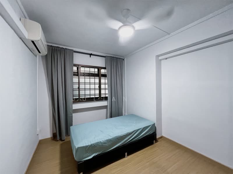 353 Kang Ching Road, 353 Kang Ching Road, 4 Bedrooms, 1,292 sqft, HDB Flat For Sale, by Julian Li, 500171988 - Bedroom - PropertyGuru.com.sg