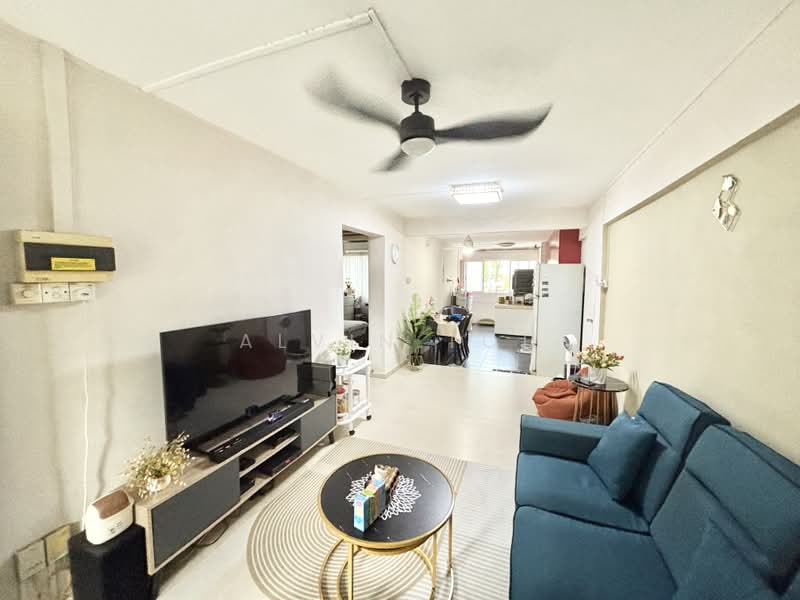 731 Yishun Street 72, 731 Yishun Street 72, 2 Bedrooms, 721 sqft, HDB Flat For Sale, by Alvin Toh, 500172009 - Living Room - PropertyGuru.com.sg