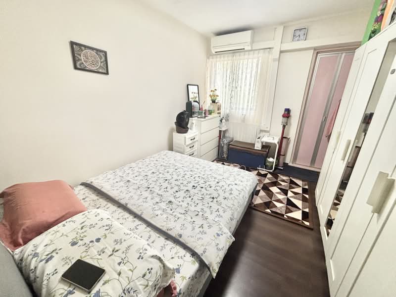 731 Yishun Street 72, 731 Yishun Street 72, 2 Bedrooms, 721 sqft, HDB Flat For Sale, by Alvin Toh, 500172009 - Bedroom - PropertyGuru.com.sg
